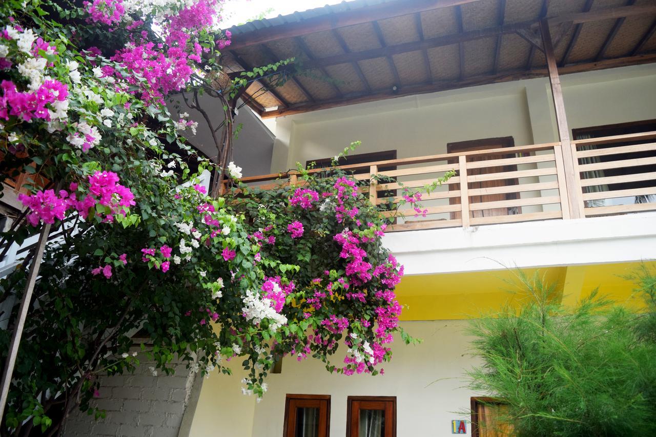 Panda Cottage Gili Trawangan Dış mekan fotoğraf